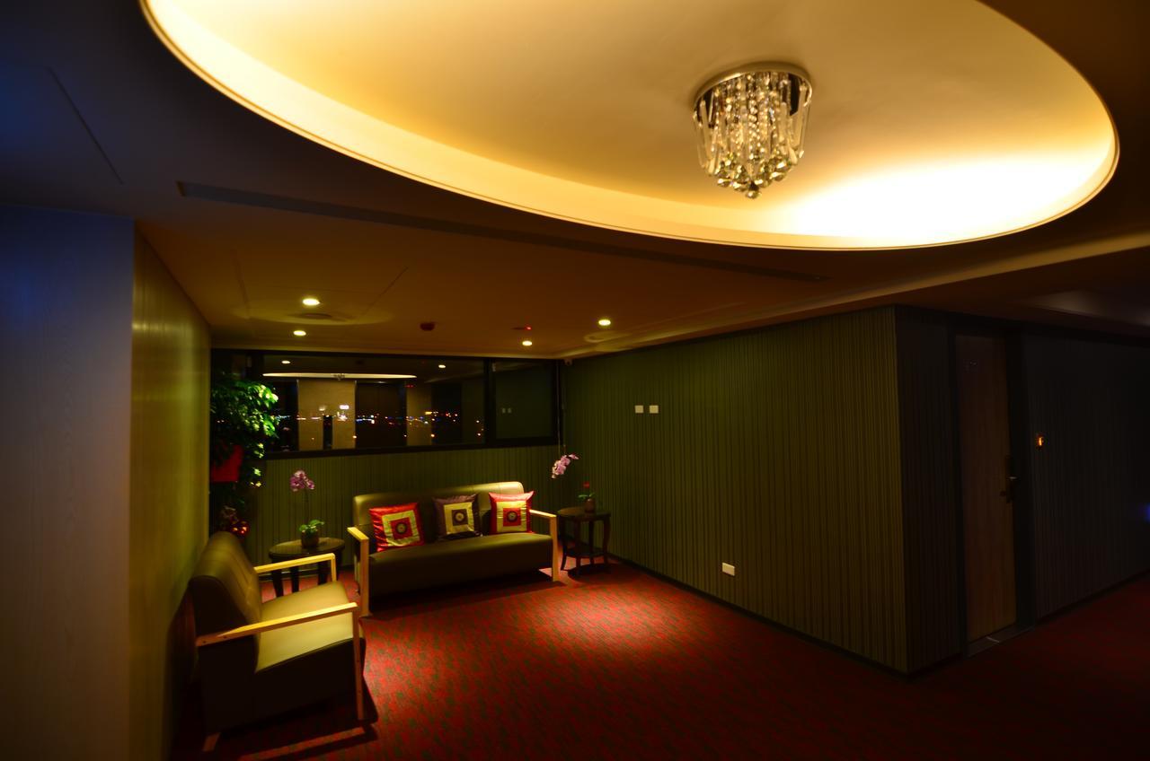 Ehome Hotel Taoyuan Exteriör bild